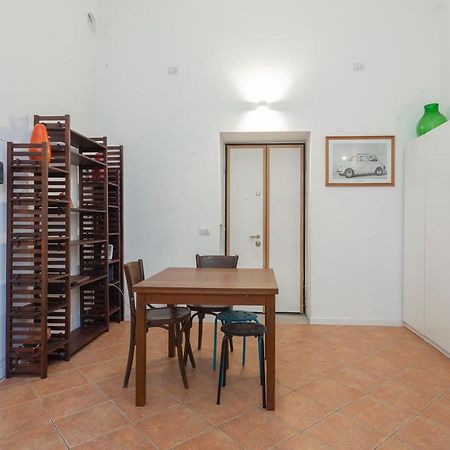 Flat In Isola De Castillia 22 Milan Exterior photo