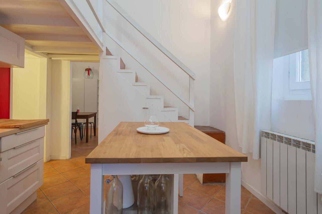 Flat In Isola De Castillia 22 Milan Exterior photo